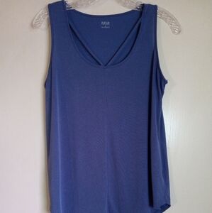 A.N.A vneck sleeveless top women's size small